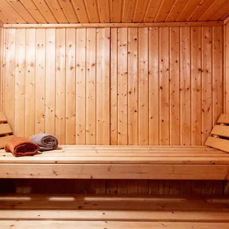 La Mazette, Les Pieds Dans L'eau ! Privatisee ! 16 Pers Holiday home *