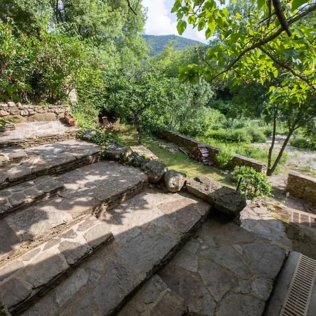 Holiday home La Mazette, Les Pieds Dans L'eau ! Privatisee ! 16 Pers